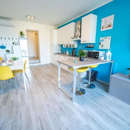 Casa Elena Le Sprizze Apartmán *